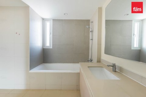 230m² Apartment in Dubai, UAE No. 165302 5