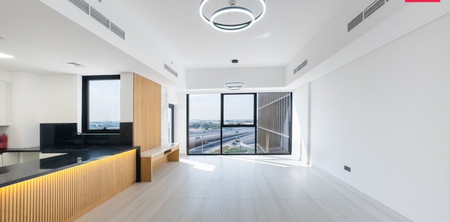 Квартира с 3 спальнями в Бизнес-Бэй, ОАЭ №145233