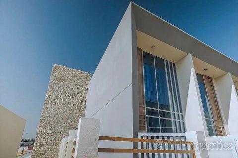 1 bedroom Townhouse in Dubai, UAE No. 145229 11