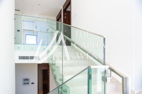 Villa de 4 chambres à Abu Dhabi, UAE No. 185596 14