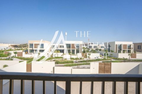 Villa de 4 chambres à Abu Dhabi, UAE No. 185596 24