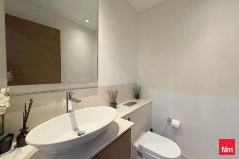 Apartment de 2 dormitorios en Al Wasl, UAE No. 141606 15