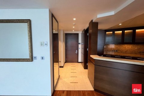 Квартира с 1 спальней в Даунтаун Дубай (Даунтаун Бурдж Дубай), ОАЭ №141607 7