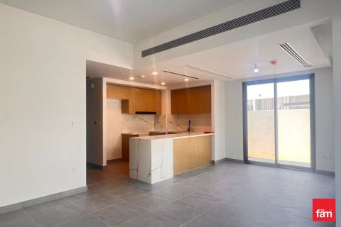 4 bedrooms Townhouse in Dubai, UAE No. 107454 3