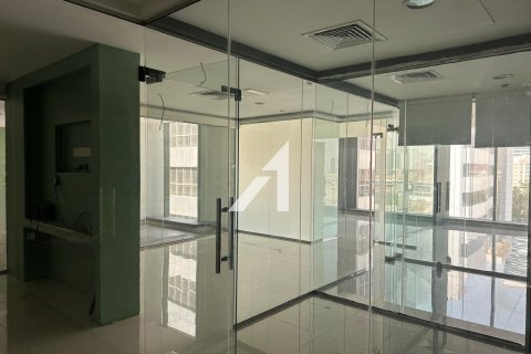 89m² Office in Al Barsha, UAE No. 145044 7
