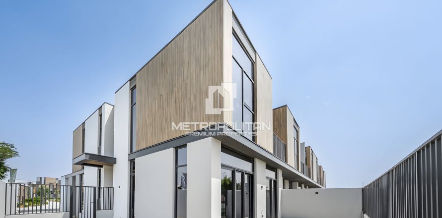 Townhouse de 4 dormitorios No. 129650