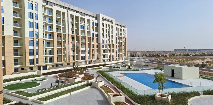 Studio Apartment in Dubai Land, UAE No. 170265