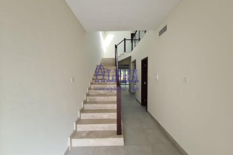 Таунхаус с 2 спальнями в Mina Al Arab, ОАЭ №164621 6