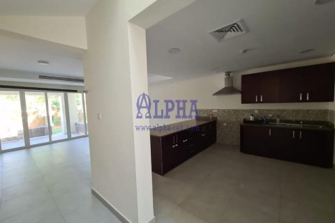 Таунхаус с 2 спальнями в Mina Al Arab, ОАЭ №164621 5