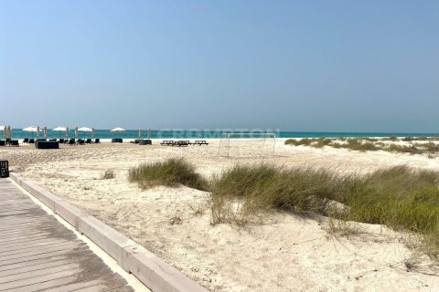 1 bedroom Apartment on the Saadiyat Island, UAE No. 72567 6