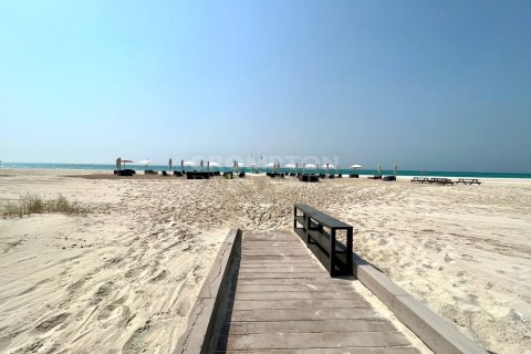 1 bedroom Apartment on the Saadiyat Island, UAE No. 72567 4