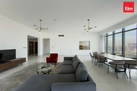 Квартира с 3 спальнями в Даунтаун Дубай (Даунтаун Бурдж Дубай), ОАЭ №146361 3