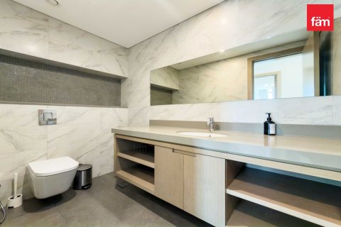 Квартира с 3 спальнями в Даунтаун Дубай (Даунтаун Бурдж Дубай), ОАЭ №146361 11