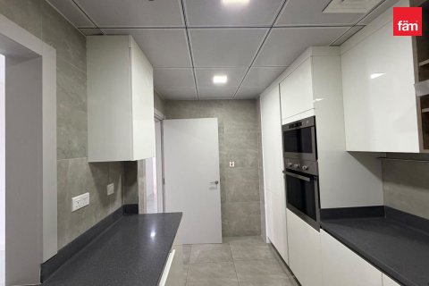 3 bedrooms Apartment in Dubai, UAE No. 210884 6