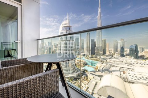 Квартира с 2 спальнями в The Address Residence Fountain Views, ОАЭ №84101 18