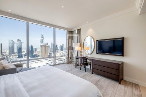 Квартира с 2 спальнями в The Address Residence Fountain Views, ОАЭ №84101 13