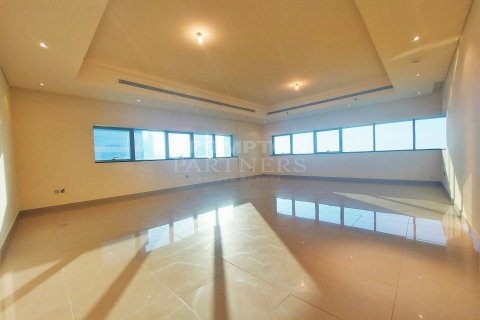 3 bedrooms Apartment in Al Mina, UAE No. 4005 4