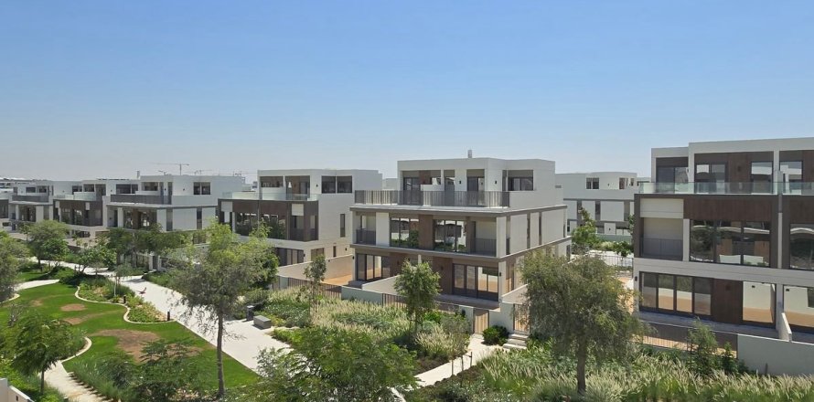 Villa de 5 dormitorios  No. 88517