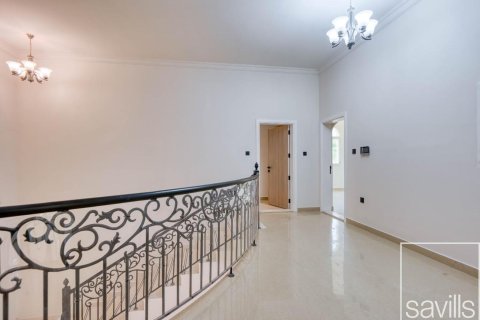 5 bedrooms Villa in Umm Suqeim, UAE No. 194645 8