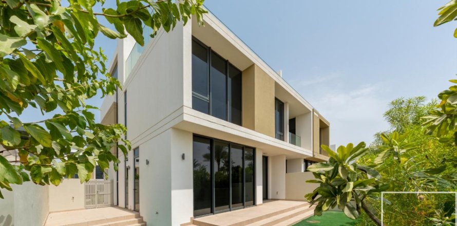 3 bedrooms Villa in Golf Grove, UAE No. 194640