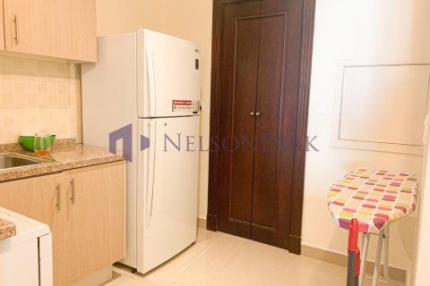 1 bedroom Apartment in Doha, Qatar No. 60928 10