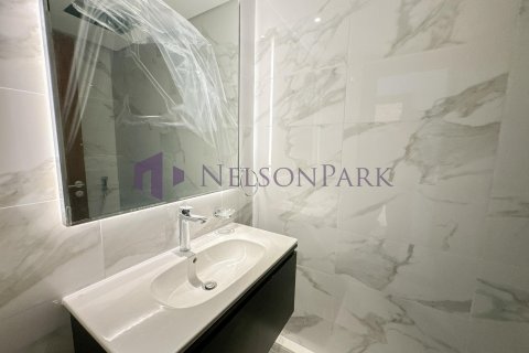 3 bedrooms Apartment in Doha, Qatar No. 60926 7