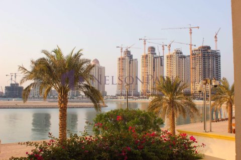 64.5m² Apartment in Doha, Qatar No. 60919 6