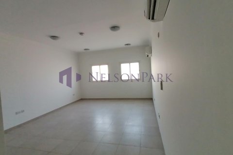 4 bedrooms Villa in Doha, Qatar No. 60924 8