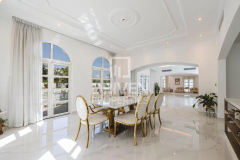 Villa de 5 dormitorios en Hacienda, UAE No. 188465 8
