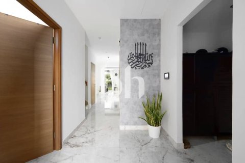 Villa de 4 dormitorios  No. 114202 15