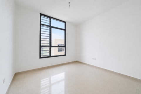 3 bedrooms Townhouse in Al Tai, UAE No. 195042 6
