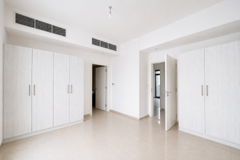 3 bedrooms Townhouse in Al Tai, UAE No. 195042 8