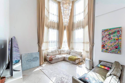 3 bedrooms Duplex in Jumeirah Heights, UAE No. 195043