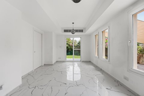 2 bedrooms Villa in The Springs, UAE No. 195046 18
