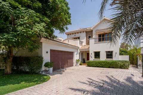 4 bedrooms Villa in Jumeirah Golf Estates, UAE No. 195041