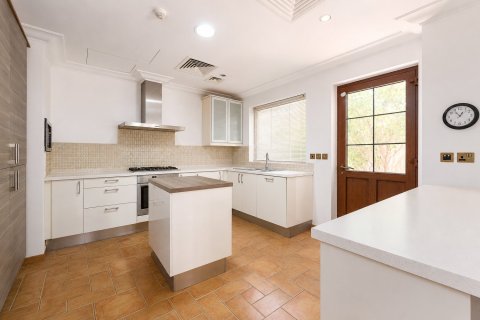 4 bedrooms Villa in Jumeirah Golf Estates, UAE No. 195041 14