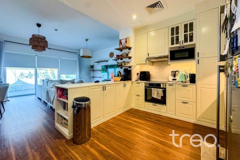 2 bedrooms Townhouse in EMAAR South, UAE No. 198692 12