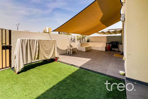 2 bedrooms Townhouse in EMAAR South, UAE No. 198692 15