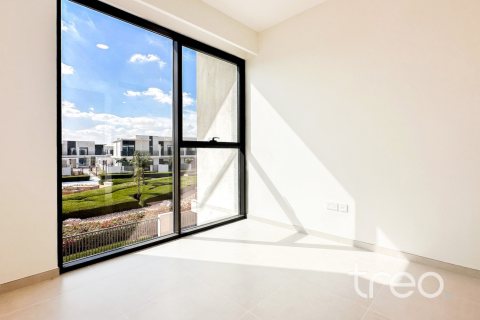 3 bedrooms Townhouse in The Valley, UAE No. 198691 7