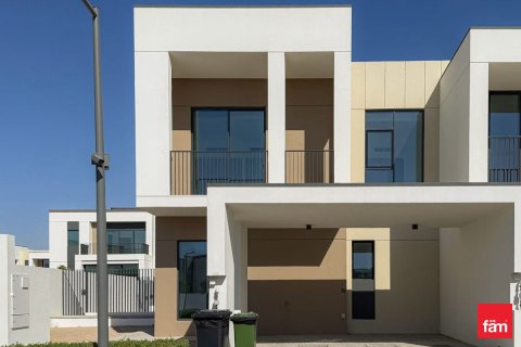 Villa de 4 dormitorios en Dubai, UAE No. 163998 21