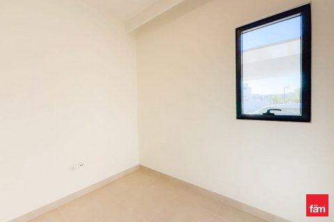 Villa de 4 dormitorios en Dubai, UAE No. 163998 6