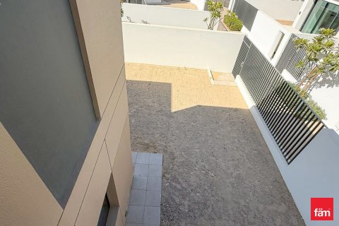 Villa de 4 dormitorios en Dubai, UAE No. 163998 10