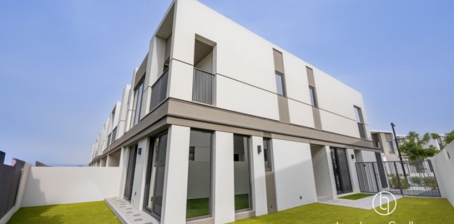 4 bedrooms Villa in Tilal Al Ghaf, UAE No. 148208