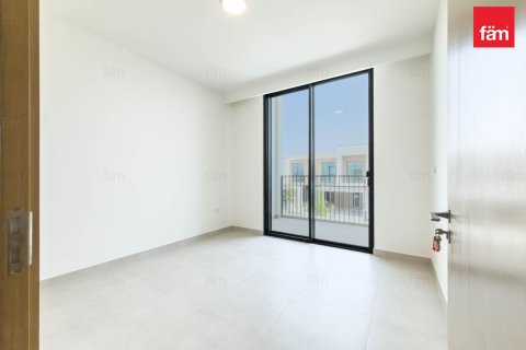 3 bedrooms Villa in Dubai, UAE No. 210563 6