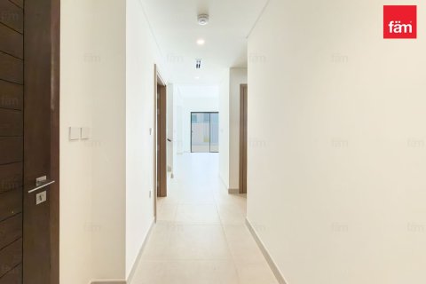 3 bedrooms Villa in Dubai, UAE No. 210563 10