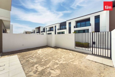 3 bedrooms Villa in Dubai, UAE No. 210563 14