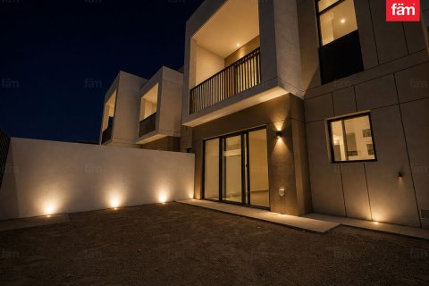 3 bedrooms Villa in Dubai, UAE No. 210563 16
