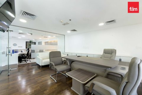 102.3m² Office in Dubai, UAE No. 210558 9