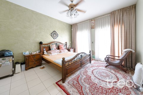 Villa de 4 chambres à Meadows, UAE No. 199165 7