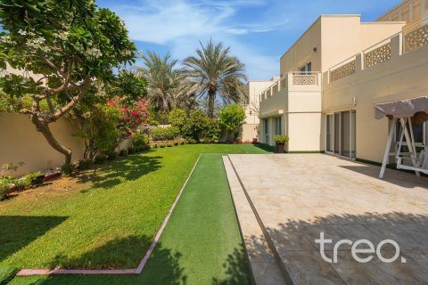 Villa de 4 chambres à Meadows, UAE No. 199165 16